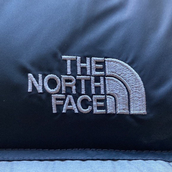 The North Face Men’s Nuptse 700 Down Insulated Vest Gray Asphalt Sz M - Picture 5 of 16